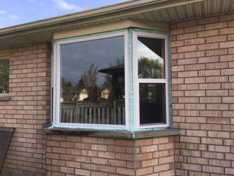Bay window in a brick wall, before the finishing